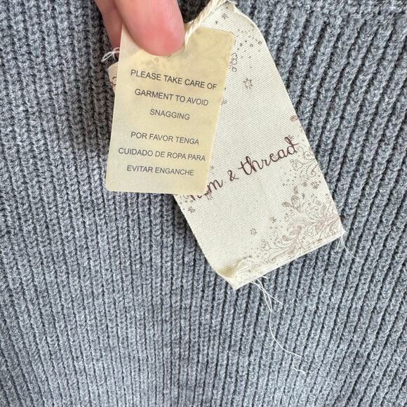 Hem & Thread NWT Gray Ribbed Knit Long Bubble Sleeve Mock Neck Sweater Size L - Picture 4 of 6